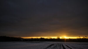 Morgenrot im Winter über Montabaur